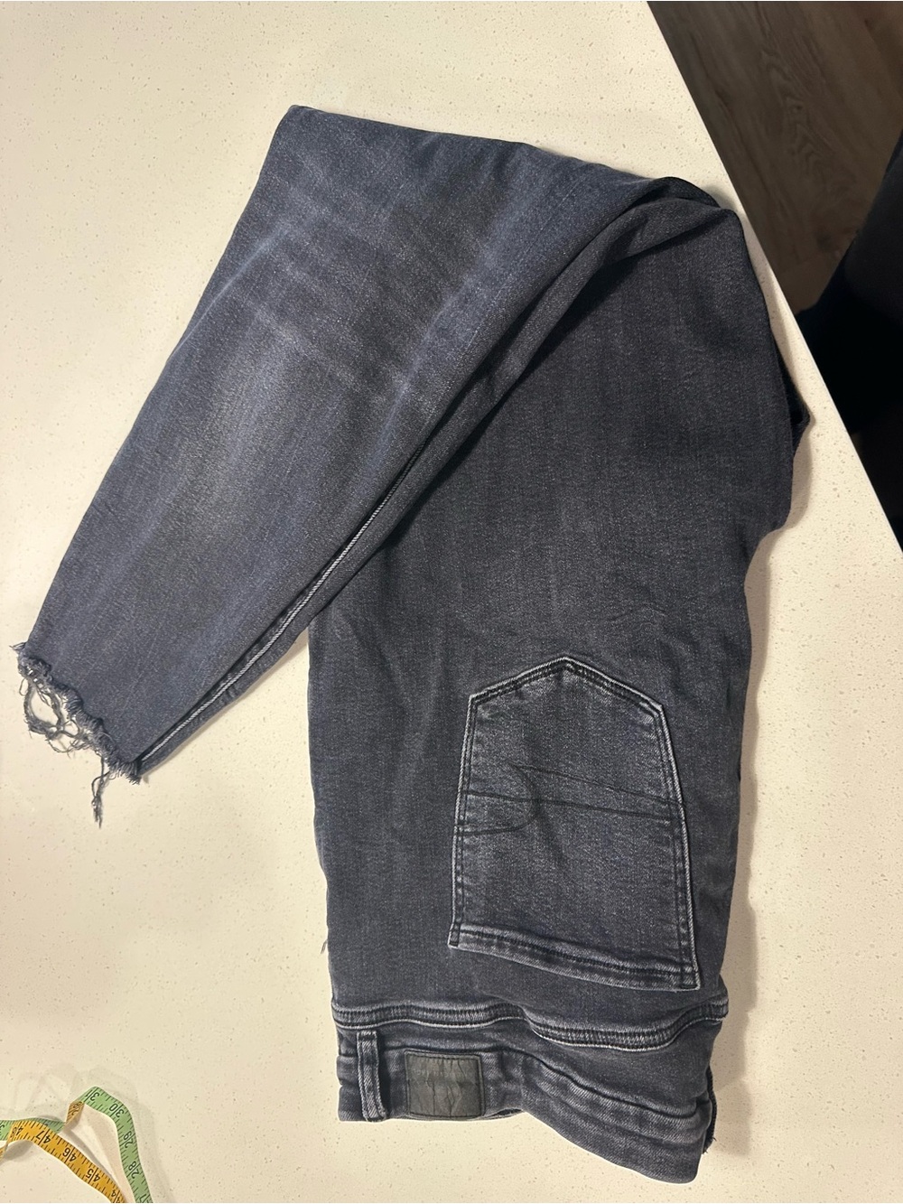 American Eagle Outfitters Women's 20 Long Distressed Black Jeans - Picture 12 of 12